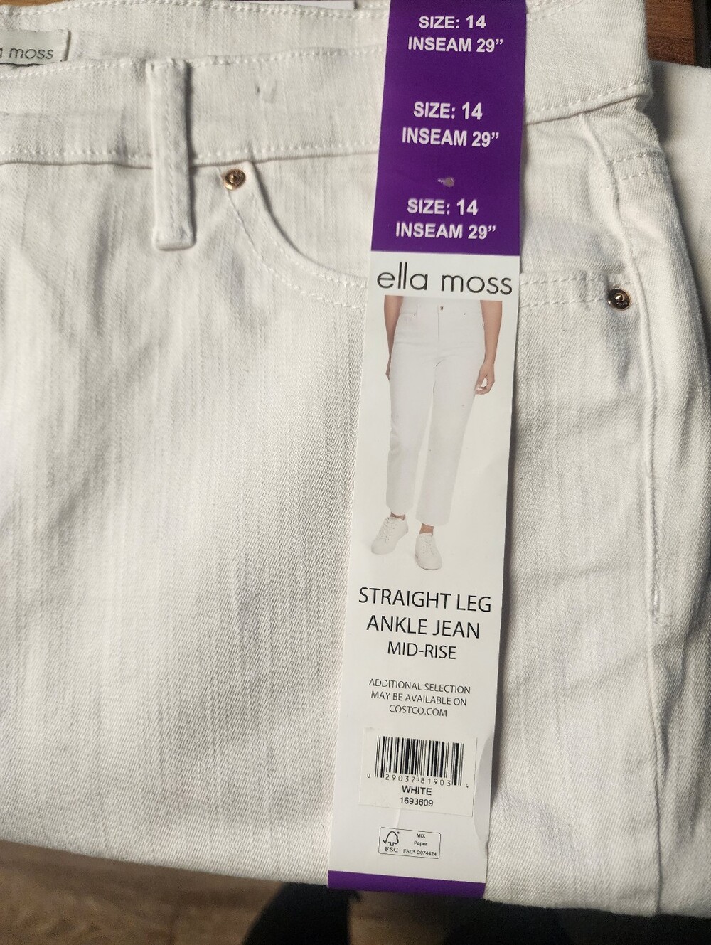 NWT ELLA MOSS WHITE JEANS SIZE 14 MID RISE STRAIGHT LEG